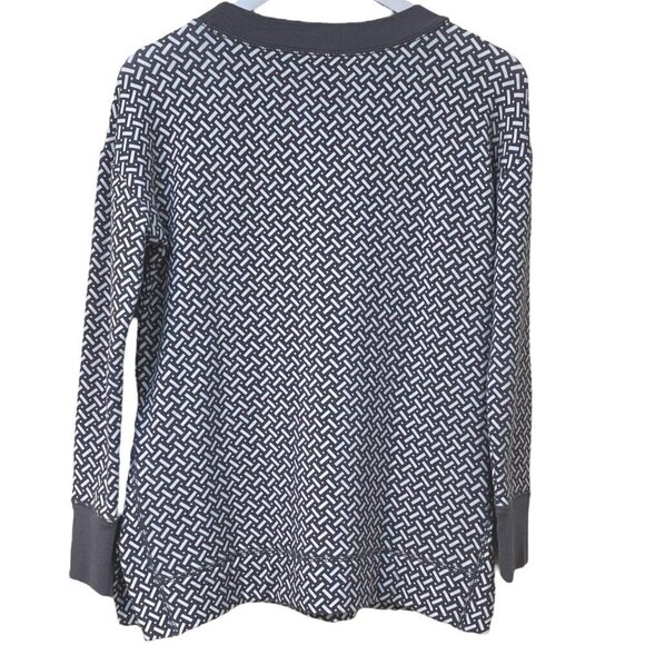 T by Talbots Top Size Small Cozy Pullover Gray Geo Print Long Sleeve Modal - Picture 3 of 9